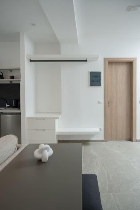 Minoas Suite The Sense Of Luxury Heraklion  ภายนอก รูปภาพ