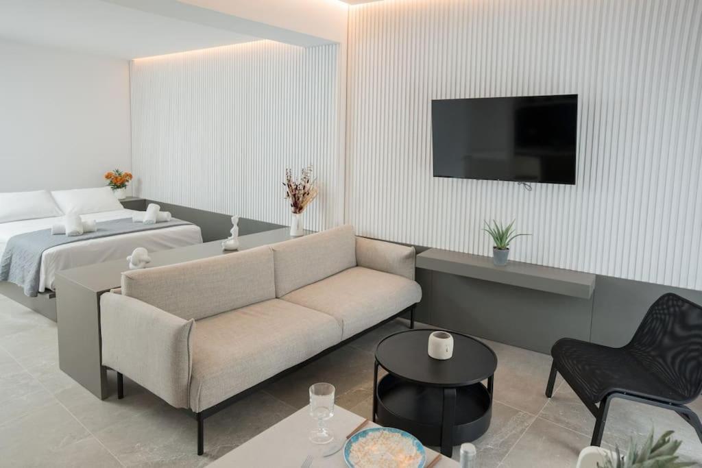 Minoas Suite The Sense Of Luxury Heraklion  ภายนอก รูปภาพ